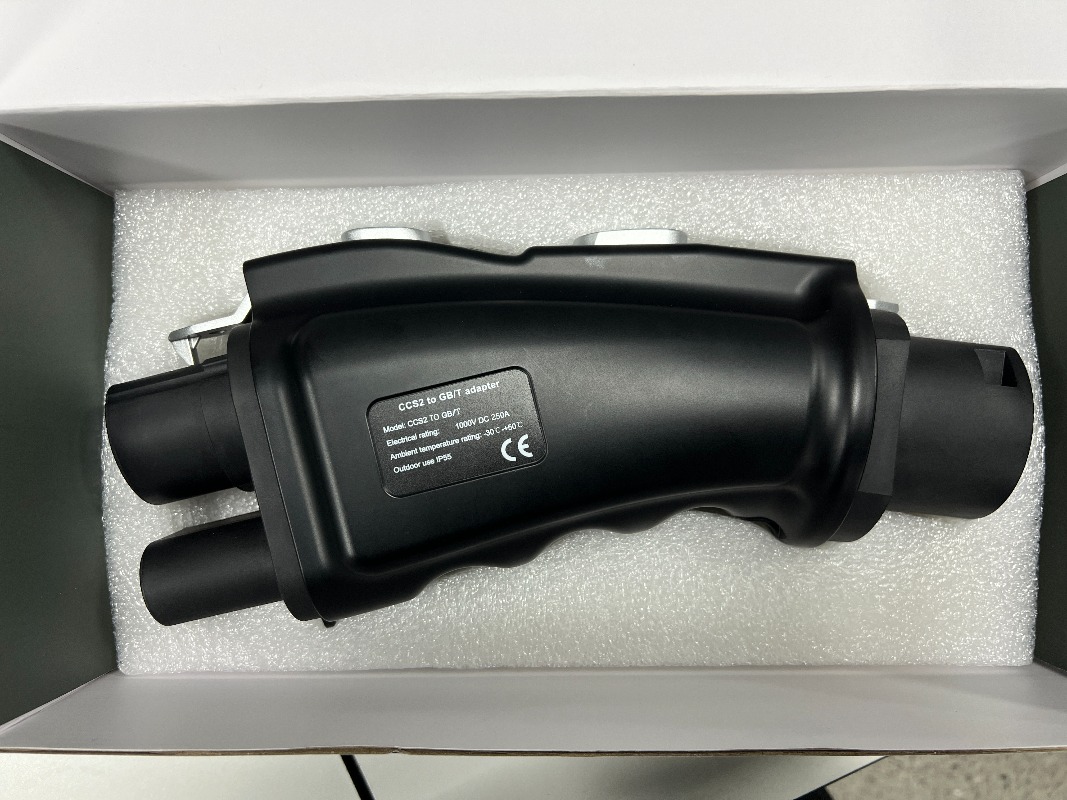 Adaptateur de chargeur de véhi - Gb/T To Ccs2 200A Fast Charging Adapter avis et prix
